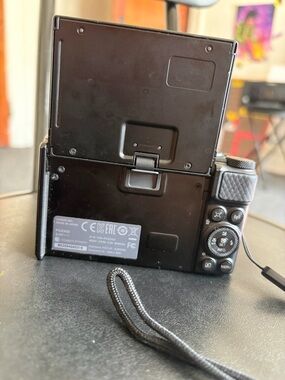 SX 740 HS Black Canon Compact Digital Camera